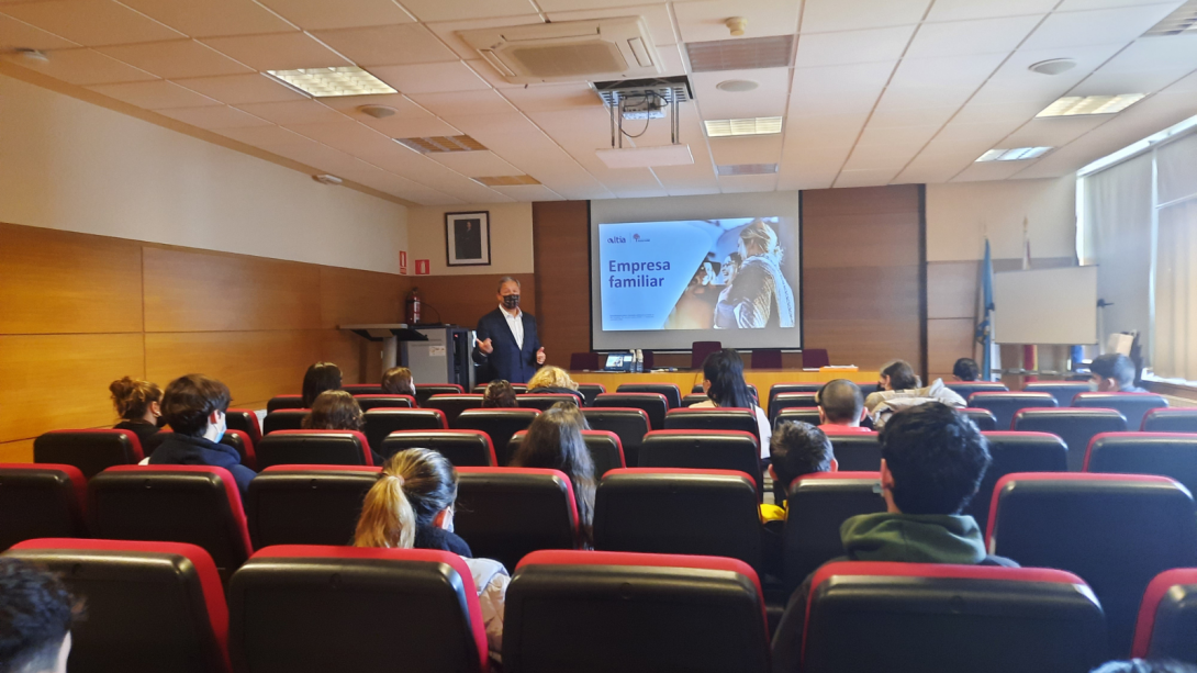 Salón de actos del IES Rafael Puga Ramón
